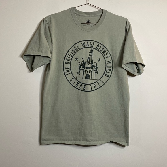 🧵EUC Walt Disney World Castle Cotton T-shirt Unisex Medium - Picture 1 of 2